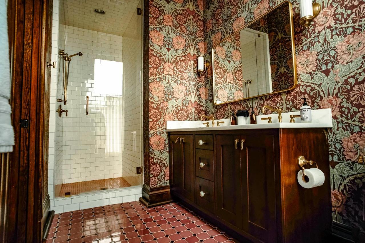 Henrie House I Luxury 4Br Downtown Historic Gem With Library & Patio Villa Nashville Ngoại thất bức ảnh